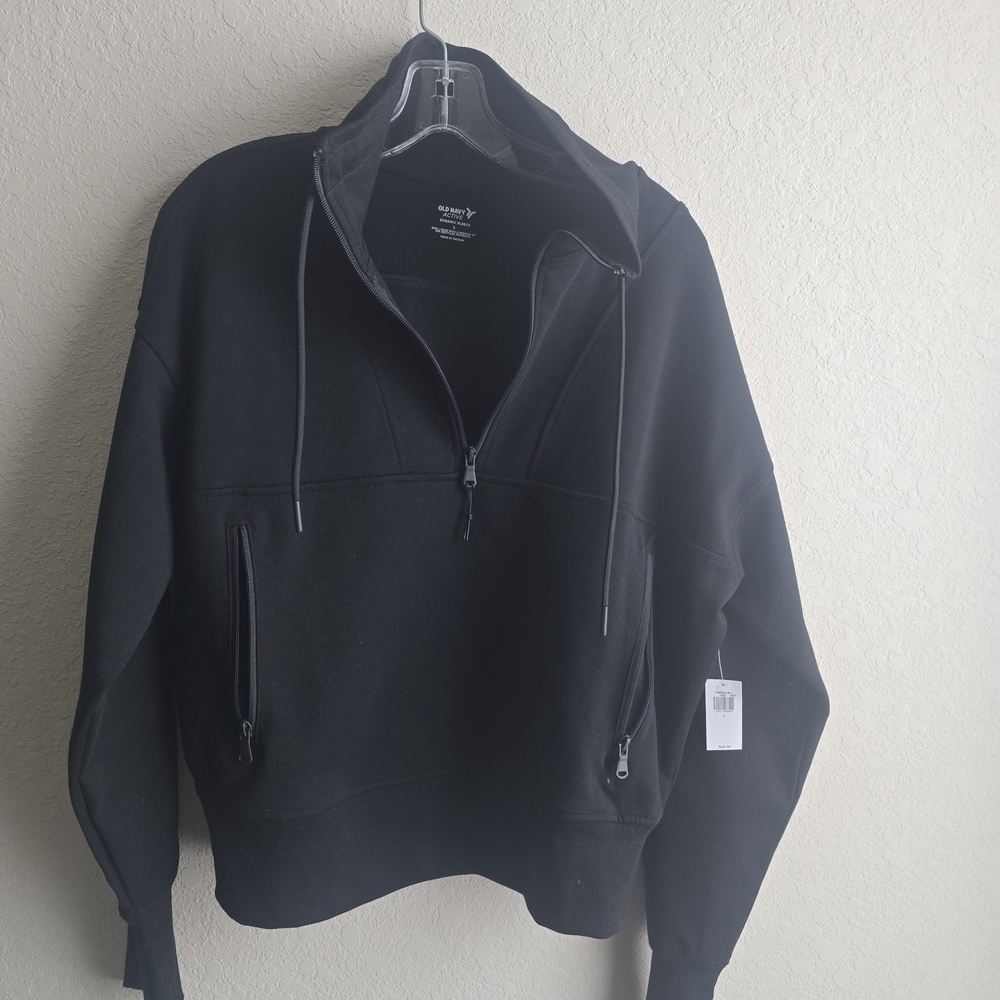 Old Navy Women's Black V-Neck Sweater